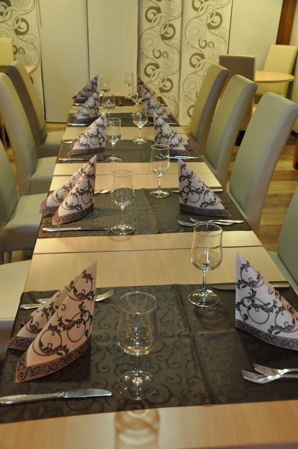 Mellingen Hotel Loewen מראה חיצוני תמונה